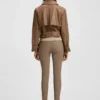 Lederjacke im Trenchcoat-Stil