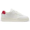Ledersneaker mit goldfarbenem Logo
