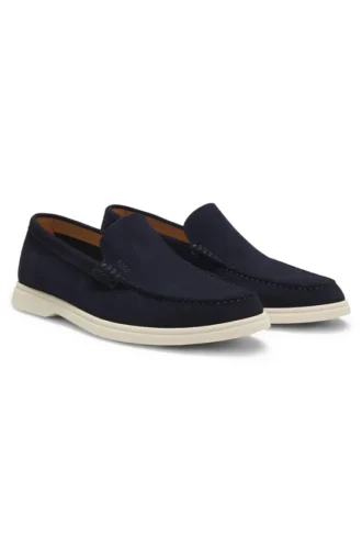 Loafer aus Wildleder mit geprägtem Logo
