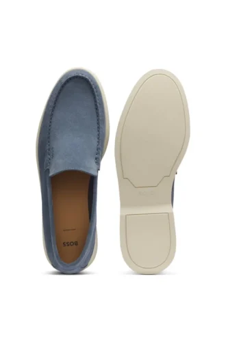 Loafer aus Wildleder mit geprägtem Logo