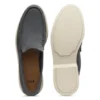 Loafer aus Wildleder mit geprägtem Logo