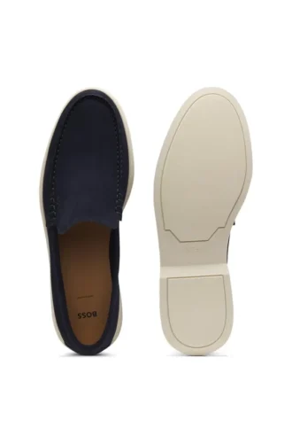 Loafer aus Wildleder mit geprägtem Logo