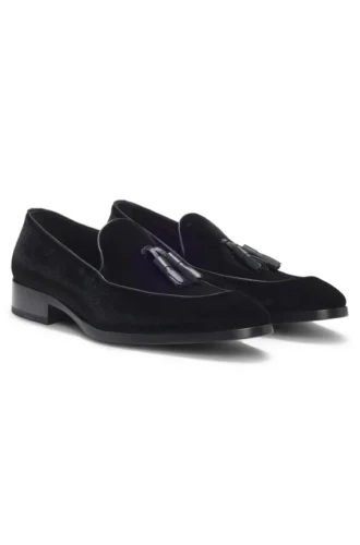 Loafer mit Quastenbesatz aus Samt
