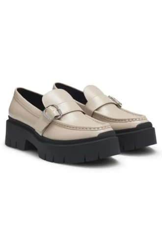 Loafer mit Schnallenriemen