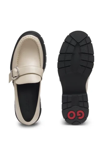 Loafer mit Schnallenriemen