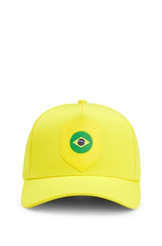 Logo-Cap aus glänzendem Twill mit Abzeichen in Nationalfarben