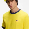 Logo-Cap aus glänzendem Twill mit Abzeichen in Nationalfarben Logo-Cap aus glänzendem Twill mit Abzeichen in Nationalfarben