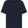 Luxuriöses Reise-T-Shirt aus Wolle mit Rundhalsausschnitt Luxuriöses Reise-T-Shirt aus Wolle mit Rundhalsausschnitt