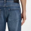 Maine-Jeans in Regular-Fit aus blauem Soft-Touch-Denim Maine-Jeans in Regular-Fit aus blauem Soft-Touch-Denim