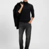 Maine – schwarze Jeans in Regular-Fit aus Denim mit mechanischem Stretch