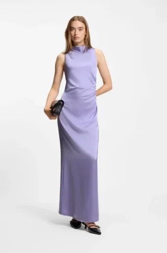 Maxikleid aus Satin mit Raffungen