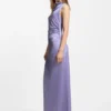 Maxikleid aus Satin mit Raffungen
