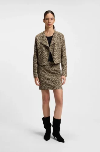 Miniröcke mit Leoparden-Jacquard