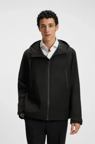 Mit Mesh gefütterte Jacke mit wasserabweisender Beschichtung