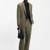 Modern geschnittene Jacke aus Baumwollmisch-Twill