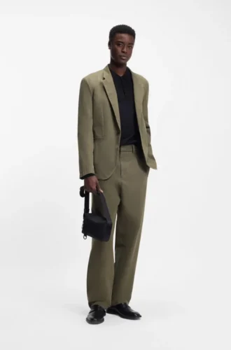 Modern geschnittene Jacke aus Baumwollmisch-Twill