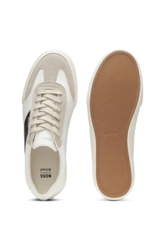 Niedrige Sneaker mit Wildlederbesatz