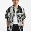 Oversize-Hemd mit Print und Camp-Kragen Oversize-Hemd mit Print und Camp-Kragen