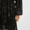 Pailletten-Kleid mit Wickelausschnitt