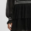Plisseekleid mit gesmoktem Bund