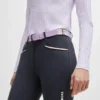 Polo-Gürtel im Reitsport-Stil mit gesticktem Muster Polo-Gürtel im Reitsport-Stil mit gesticktem Muster
