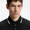 Polohemd mit gestreiftem Kragen aus Baumwolljacquard Polohemd mit gestreiftem Kragen aus Baumwolljacquard