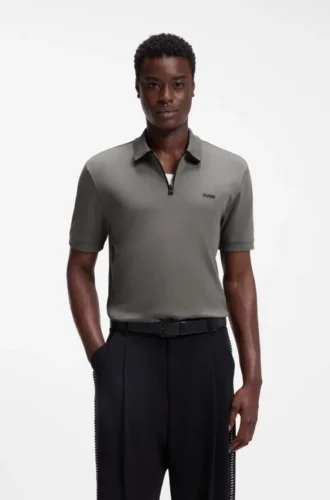 Polohemd mit Kontrastlogo aus Baumwollpiqué