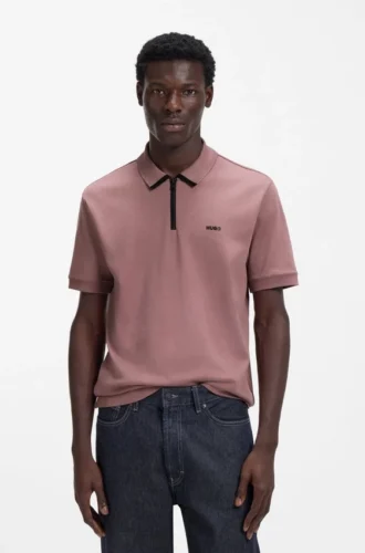 Polohemd mit Kontrastlogo aus Baumwollpiqué