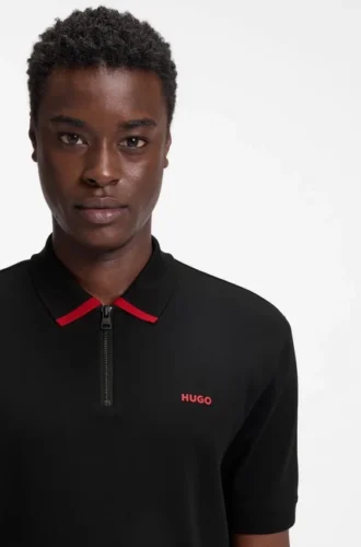 Polohemd mit Kontrastlogo aus Baumwollpiqué