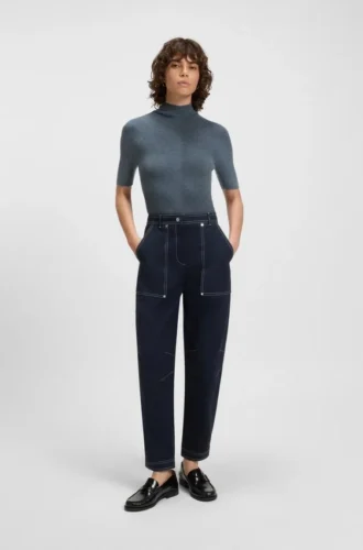 Pullover aus Schurwolle mit Stehkragen