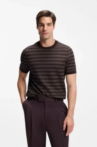 Pullover mit horizontalen Streifen aus einer Baumwollmischung