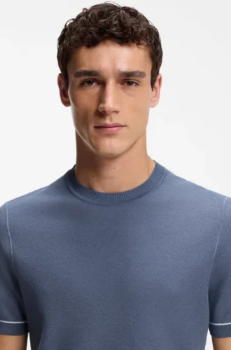 Pullover mit horizontalen Streifen aus einer Baumwollmischung