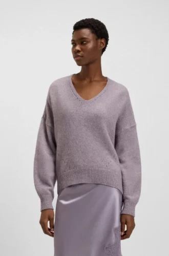Pullover mit V-Ausschnitt aus italienischem Garn