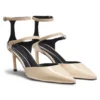 Pumps mit Riemchen aus Lackleder