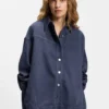 Rauchblaue Bluse in Oversize-Passform aus festem Denim