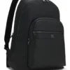 Rückenrucksack mit genarbter Oberfläche und gestapeltem Logo