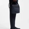 Reportertasche aus Kunstleder mit reflektierenden Details