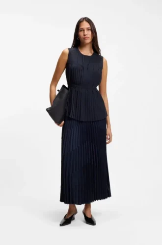 Ärmellose Crêpe-Bluse mit Falten