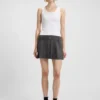 Ärmelloses Kleid mit Faltenrock