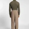 Rollkragen-Pullover aus Merinowolle in schmaler Passform Rollkragen-Pullover aus Merinowolle in schmaler Passform