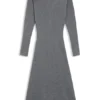 Rollkragen-Pullover-Kleid aus Schurwolle