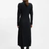 Rollkragen-Pullover-Kleid aus Schurwolle