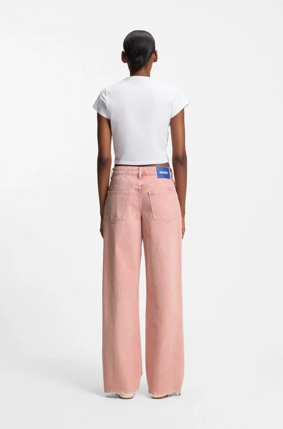 Rosa, locker sitzende Jeans aus festem Denim Rosa, locker sitzende Jeans aus festem Denim