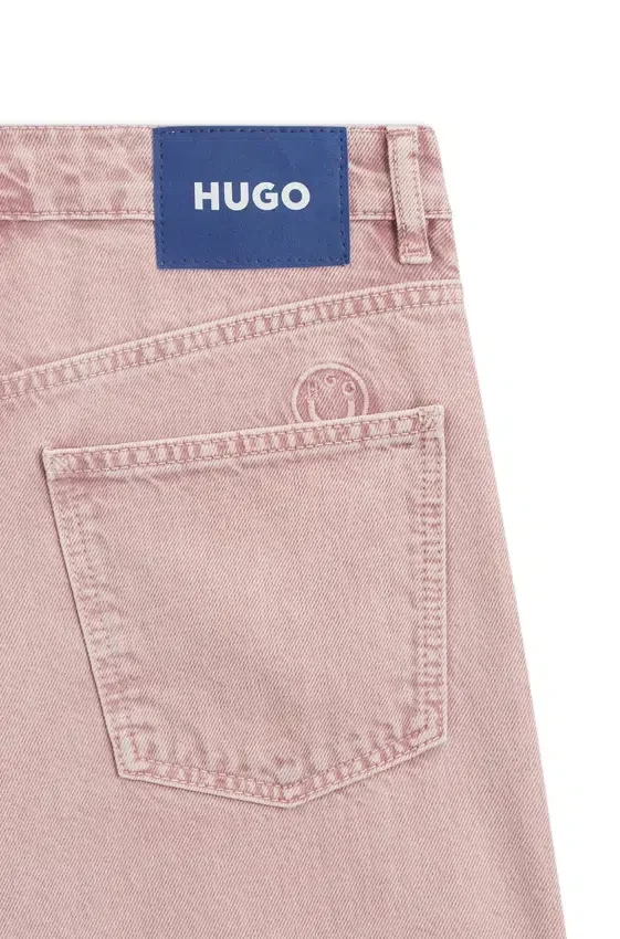 Rosa, locker sitzende Jeans aus festem Denim Rosa, locker sitzende Jeans aus festem Denim