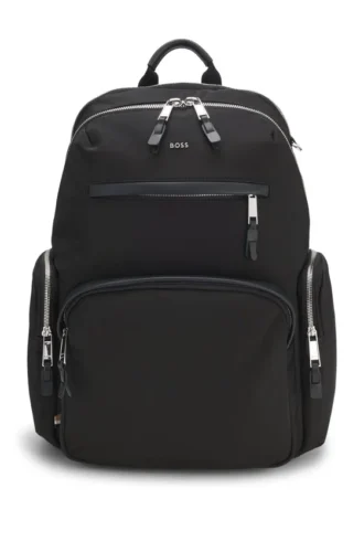 Rucksack mit mehreren Fächern und Lederbesatz