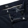 Schmal geschnittene Chinos aus Stretch-Baumwollgabardine