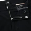 Schmal geschnittene Chinos aus Stretch-Baumwollgabardine