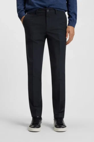 Schmal geschnittene Hose aus Baumwollmisch-Twill