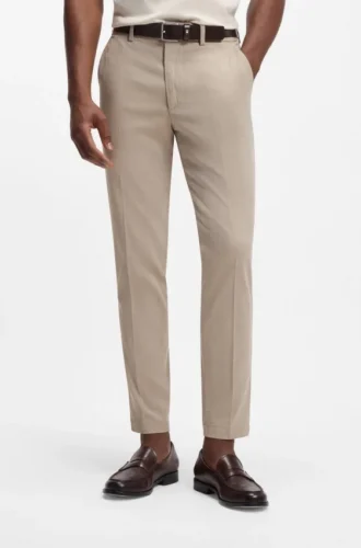 Schmal geschnittene Hose aus Stretch-Baumwolle mit Dobby-Muster