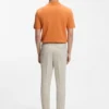 Schmal geschnittene Hose aus Stretch-Baumwolle mit Dobby-Muster Schmal geschnittene Hose aus Stretch-Baumwolle mit Dobby-Muster